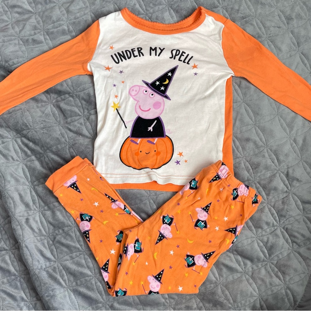 Peppa Pig Halloween Pajamas Size 3T